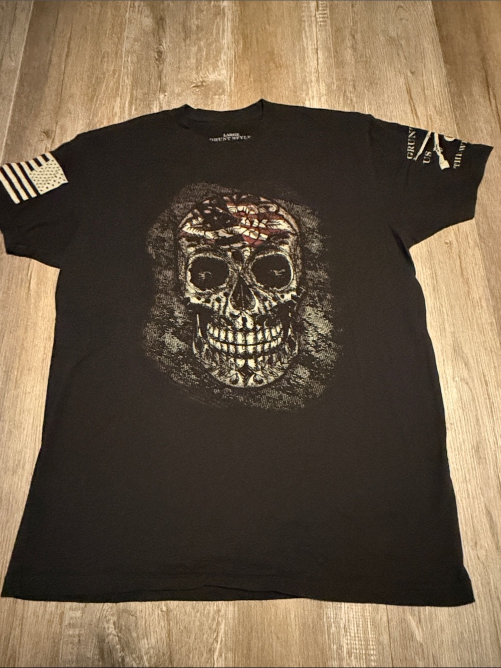 Grunt Style Black Short-Sleeve Skull Graphic Tee